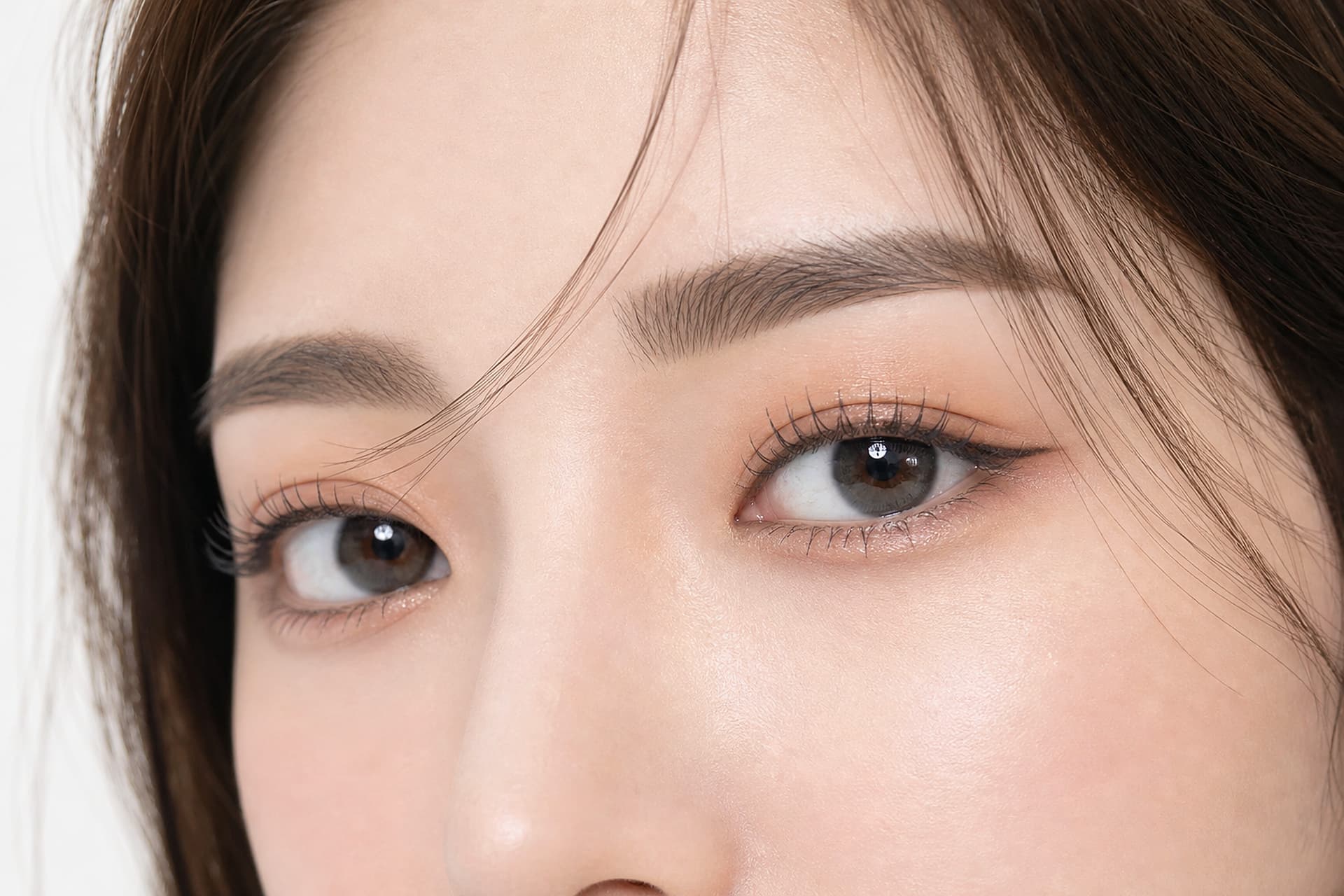 다크써클 적응증 안내 모델 비주얼