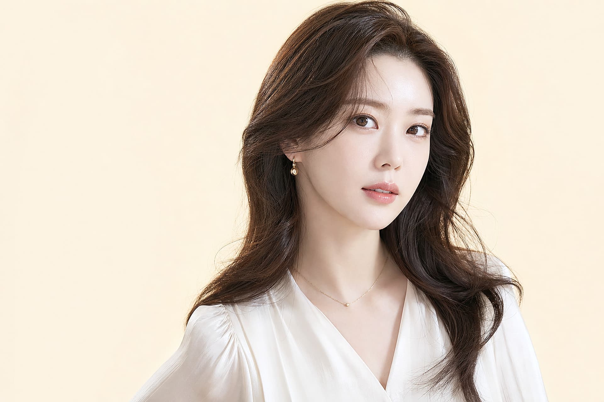 마침표 지방이식 얼굴 볼륨과 굴곡 상담 모델 비주얼
